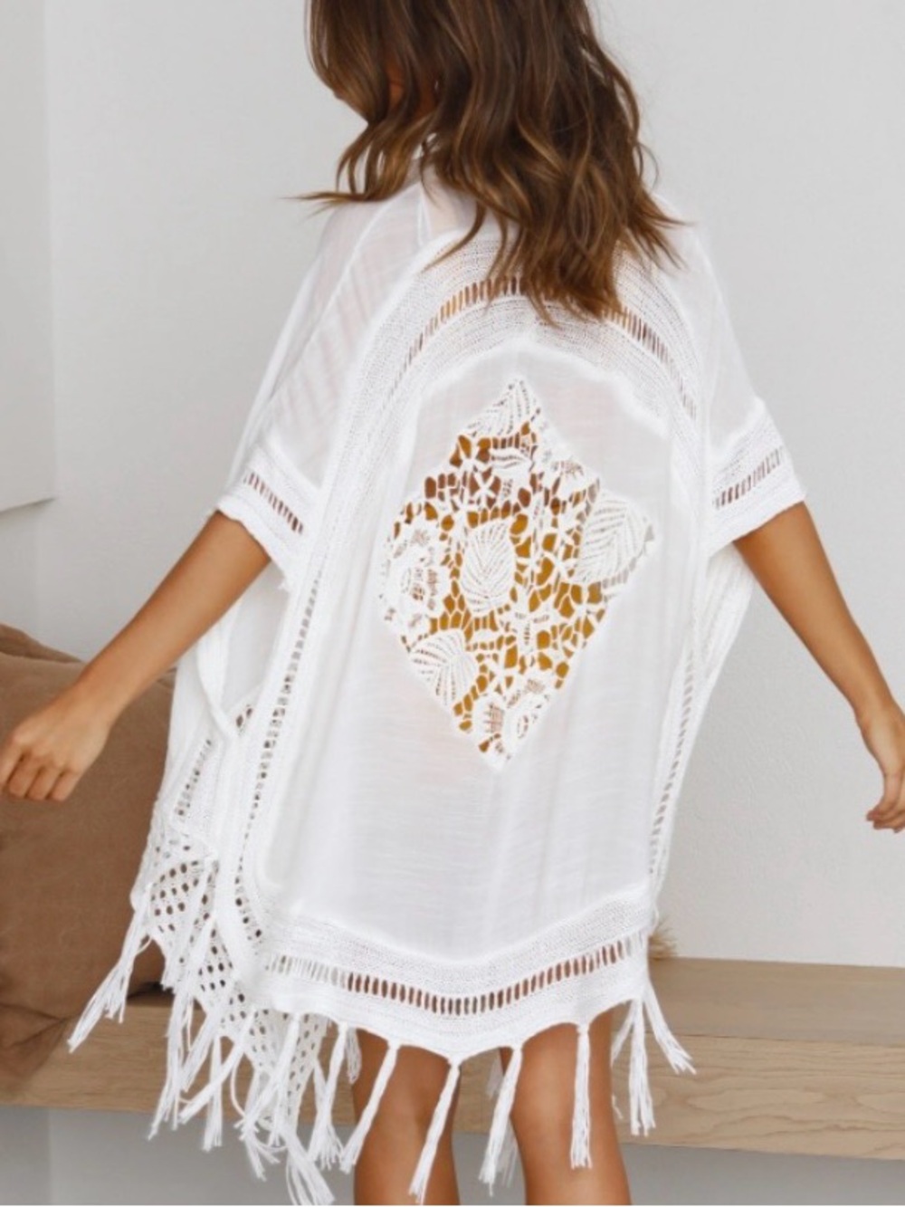 Boho Crochet Medallion Tassel Kimono Fringe Poncho Cover-up White NWOT